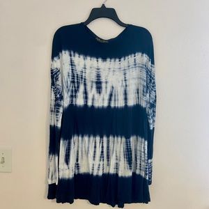 Show Me Your Mumu navy tye die tunic top